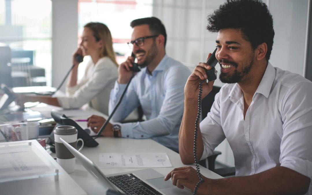 Should a Small Business use an Outsourced Phone Answering Service?
